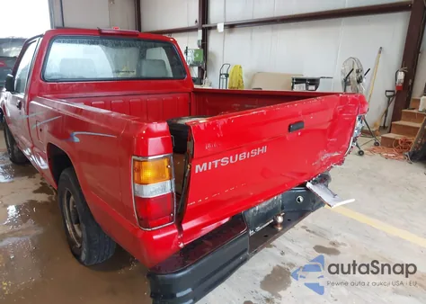 1995 Mitsubishi Mighty Max z USA, uszkodzony, nr VIN JA7LS21G3SP007739